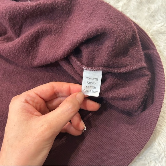 Disney Villains - Evil Witches Club Maroon Zip Up Hoodie (Wear/Flaws) - Size 3 - Picture 10 of 10